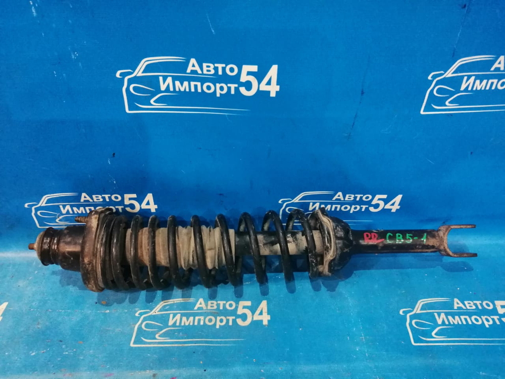 Стойка задняя правая Honda INSPIRE 1991