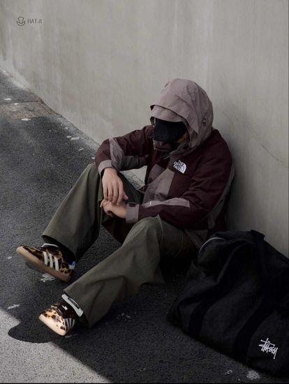 Кроссовки Adidas Samba Wales Bones