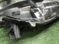 Битая Фара правая Mazda CX-5 2 (2017-2021) LED