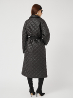 Стеганое пальто женское на утеплителе Alpolux