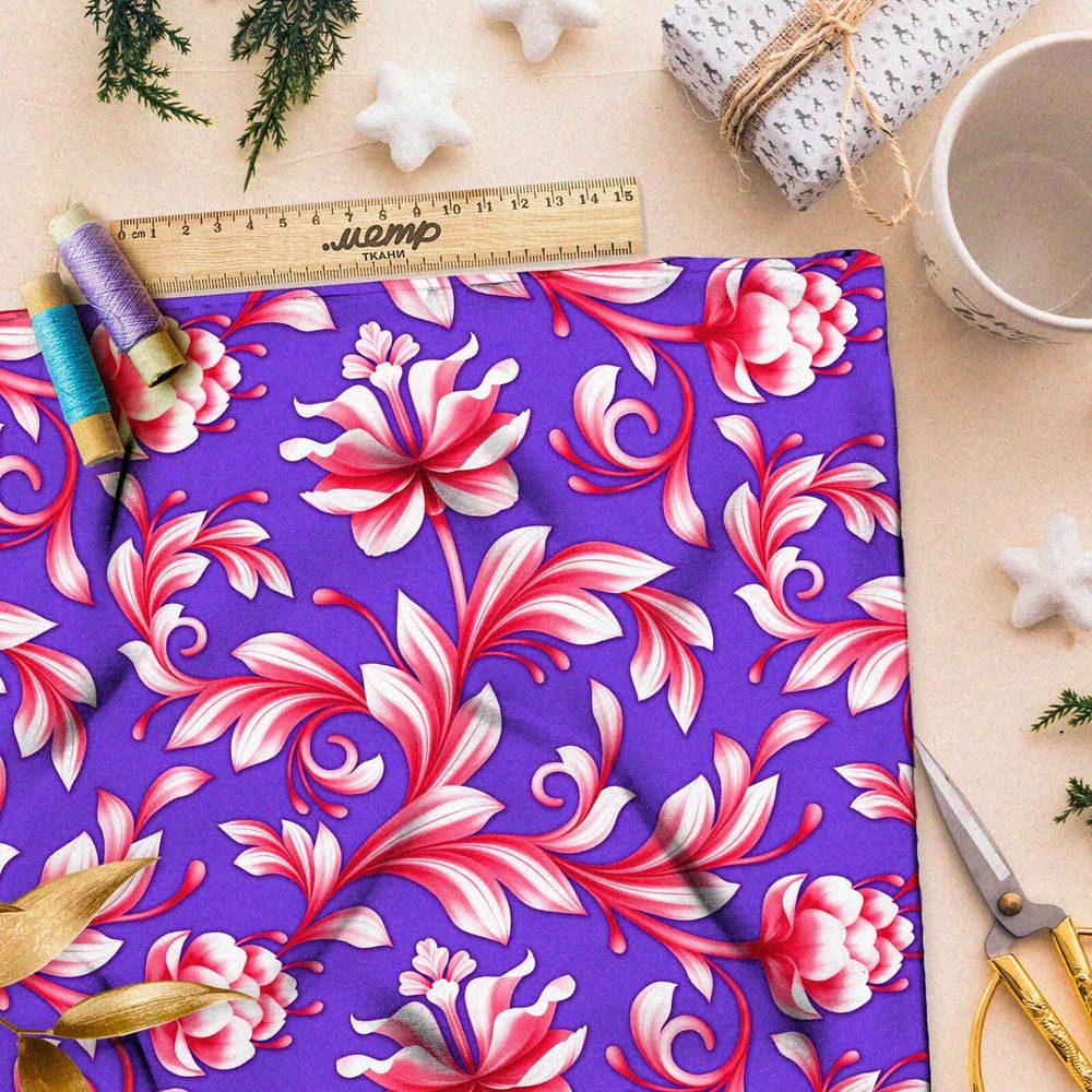 Ткань лён розовая королевский узор на фиолетовом фоне