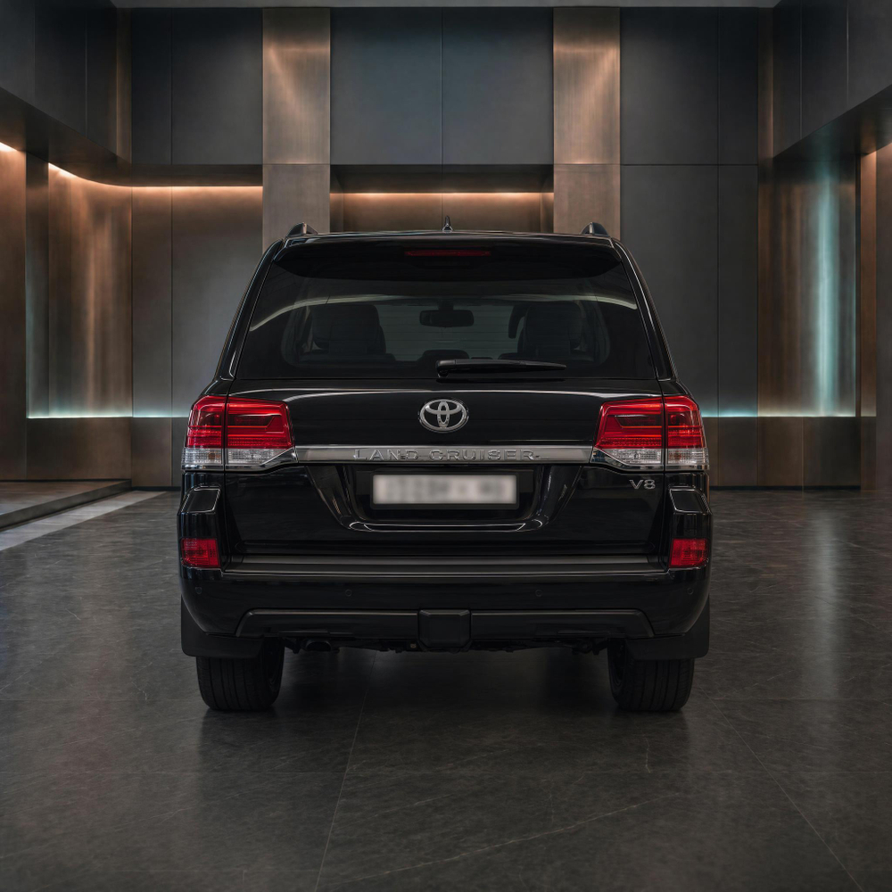 Toyota Land Cruiser 200 2018 Чернный