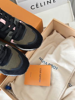 Louis Vuitton Run Away Trainer