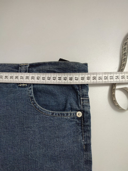 Джинсы базовые 44 размер