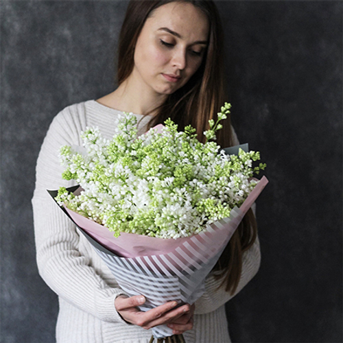 Купить Букет белой сирени "Весенний бал"