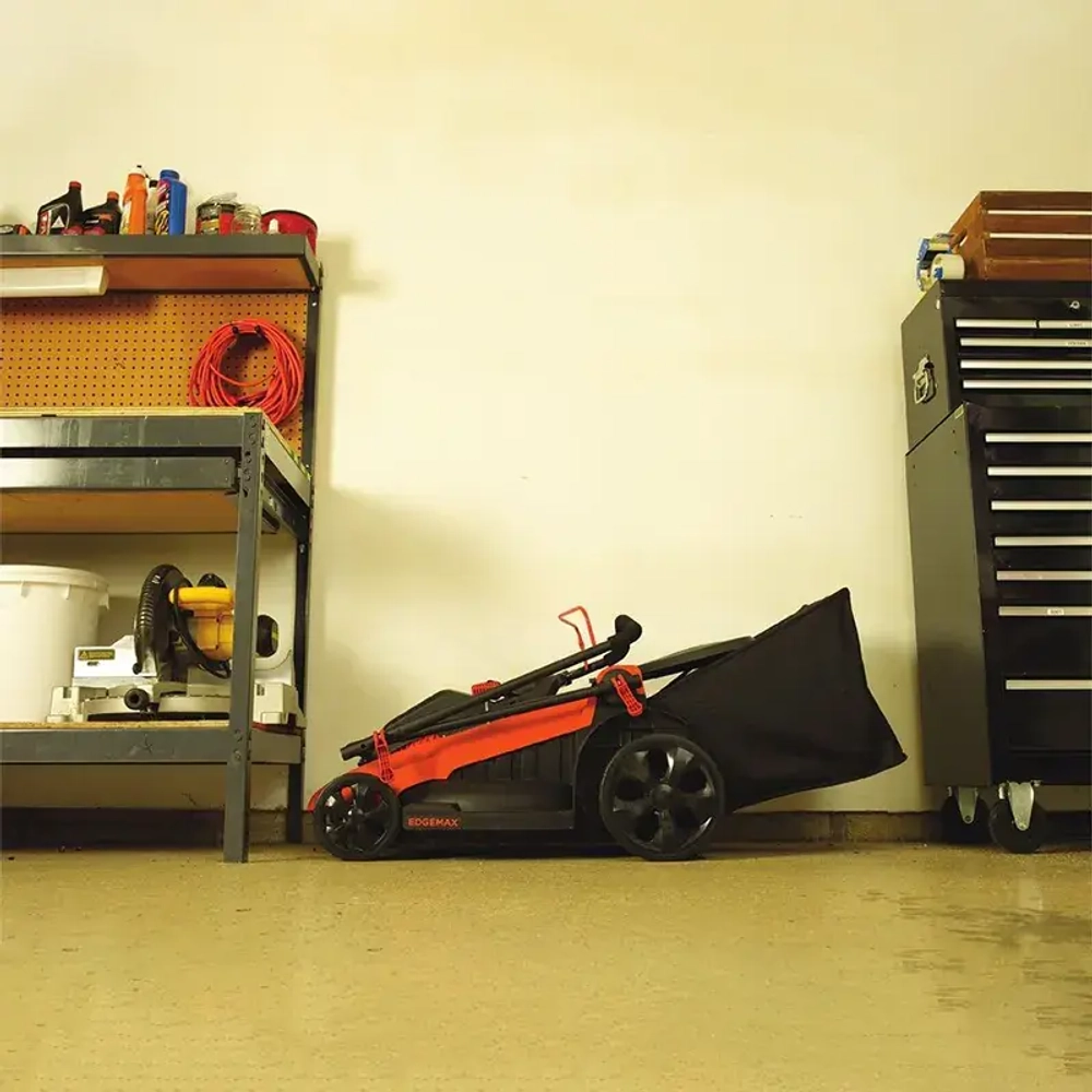 Газонокосилка Black+Decker LM2000