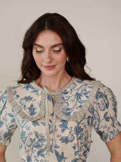 Платье миди с коротким рукавом