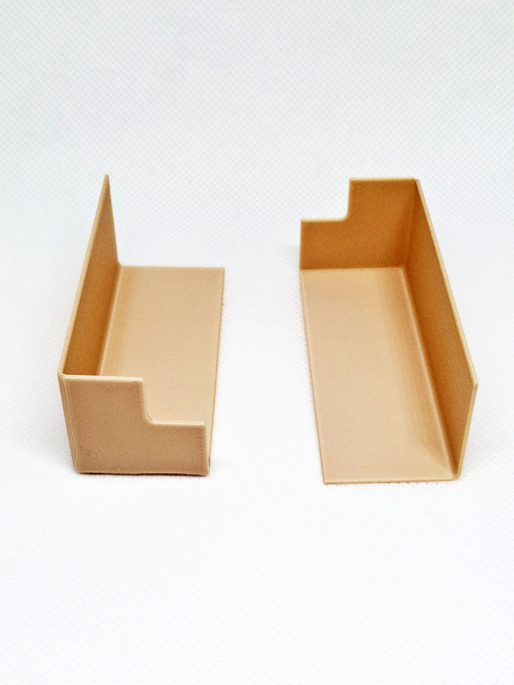 Угол наружный для плинтуса 58*16 мм (цвет: серый бетон) - 2 шт.