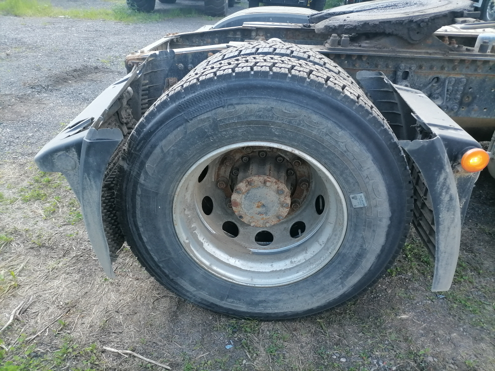 FAW J7 4x2 Седельный тягач CA4180P77K25E5 (Дизельный, 12,5 л, 553 л.с., АТ)