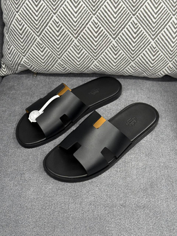 Шлепанцы Hermes
