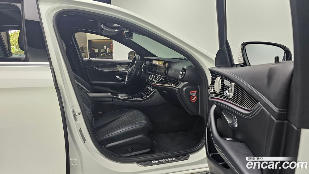 Mercedes-Benz E-Class W213 E450 4MATIC Exclusive (12.2021)