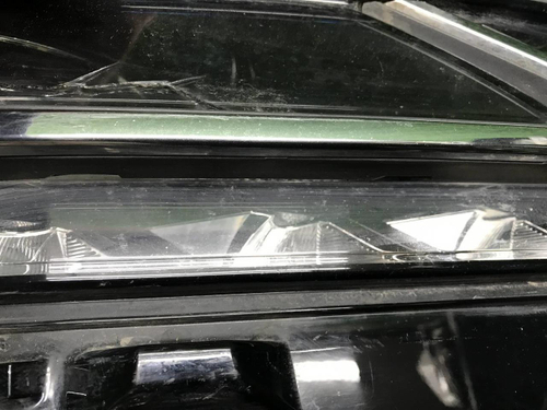 Битая Фара правая VW Touareg 3 (2018-2023) LED