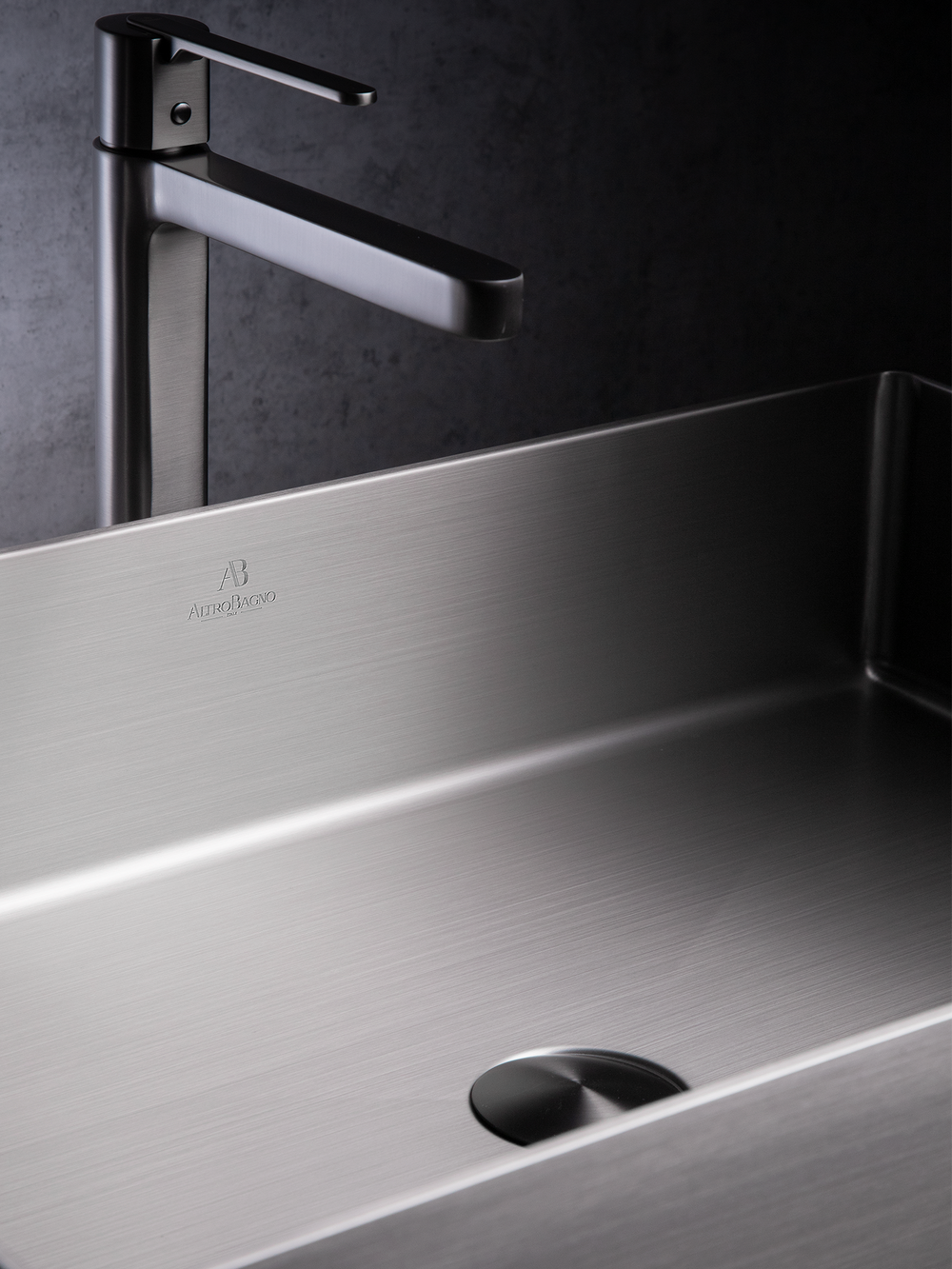 Раковина AltroBagno Solido 001022 MtGr из нержавеющей стали