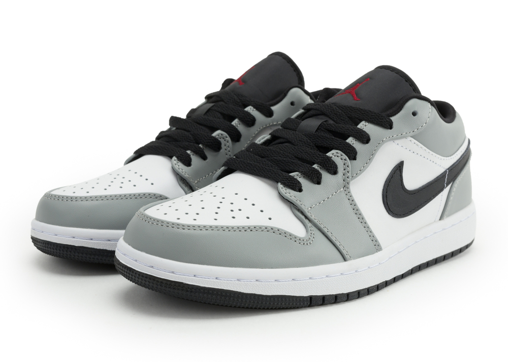 Air Jordan 1 Low "Light Smoke Grey"