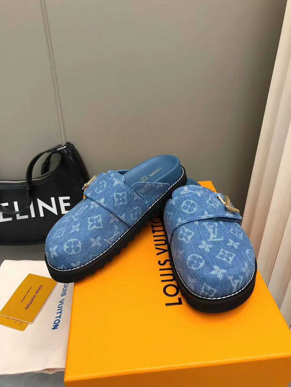Мюли женские Louis Vuitton Cosy джинсовые в синем цвете