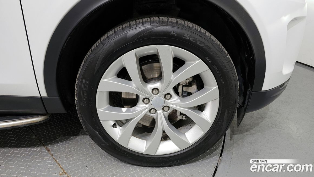 Land Rover Discovery Sports 2 Generation P250 SE (03.2022)