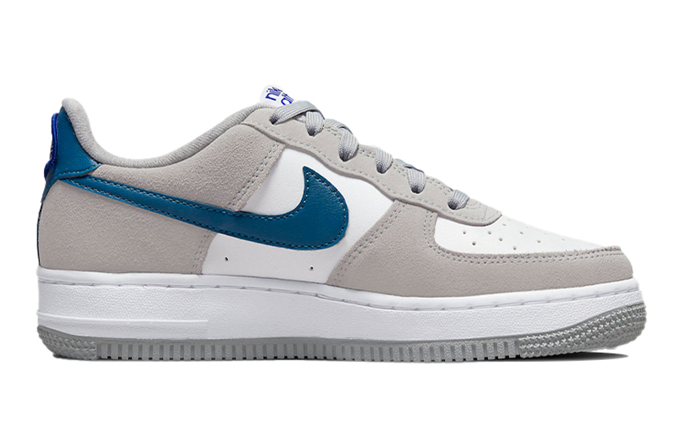Tenis nike air force 1 lv8 sale