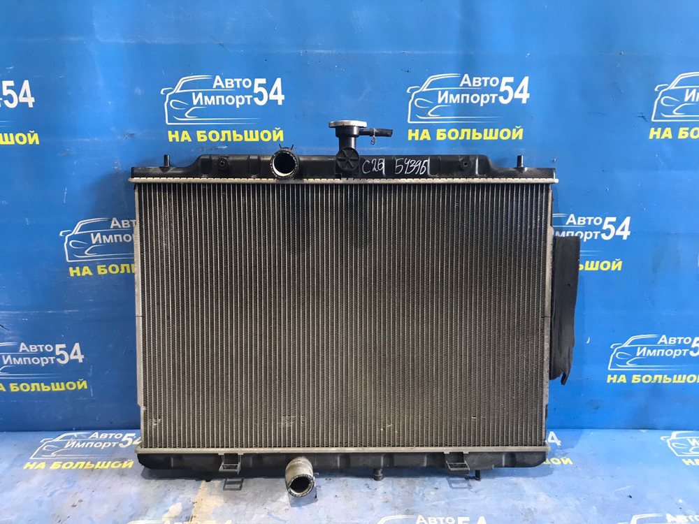 Радиатор двигателя NISSAN SERENA 2010-2016