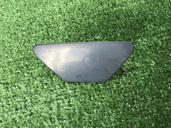 Крышка форсунки правая BMW 5er F10 (2009-2017)