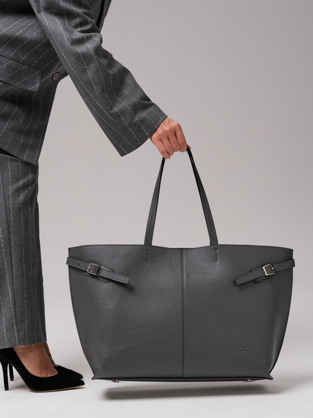 Женская кожаная сумка DBR 31170 мышиный