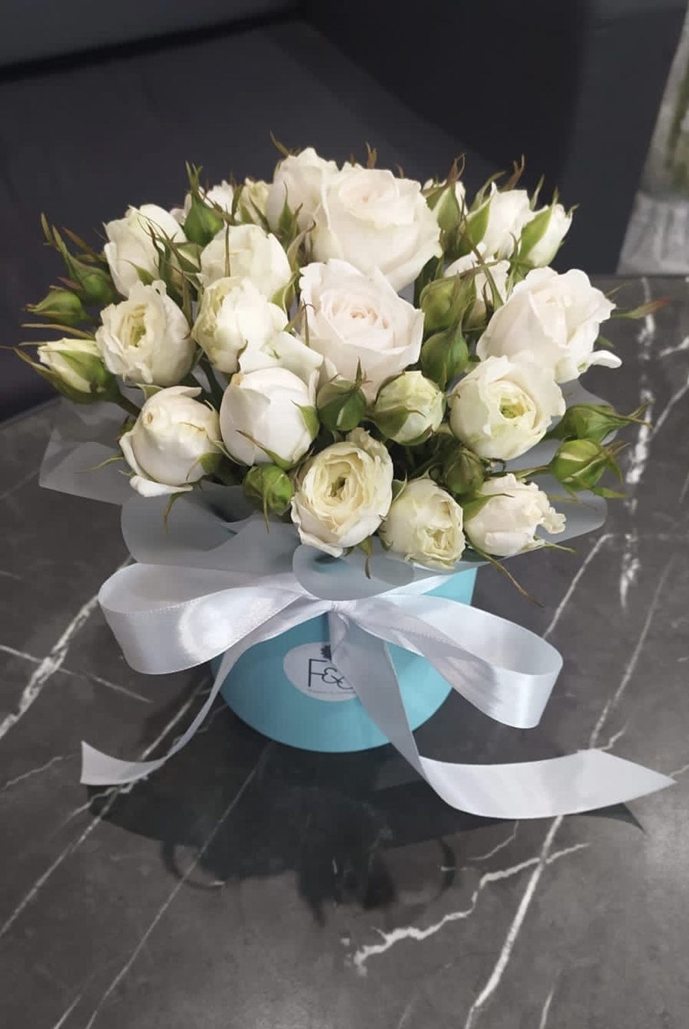 Коробочка из кустовой розочки🌹