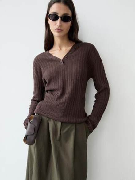 Massimo Dutti Вязаный льняной свитер с пуговицами, шоколадный