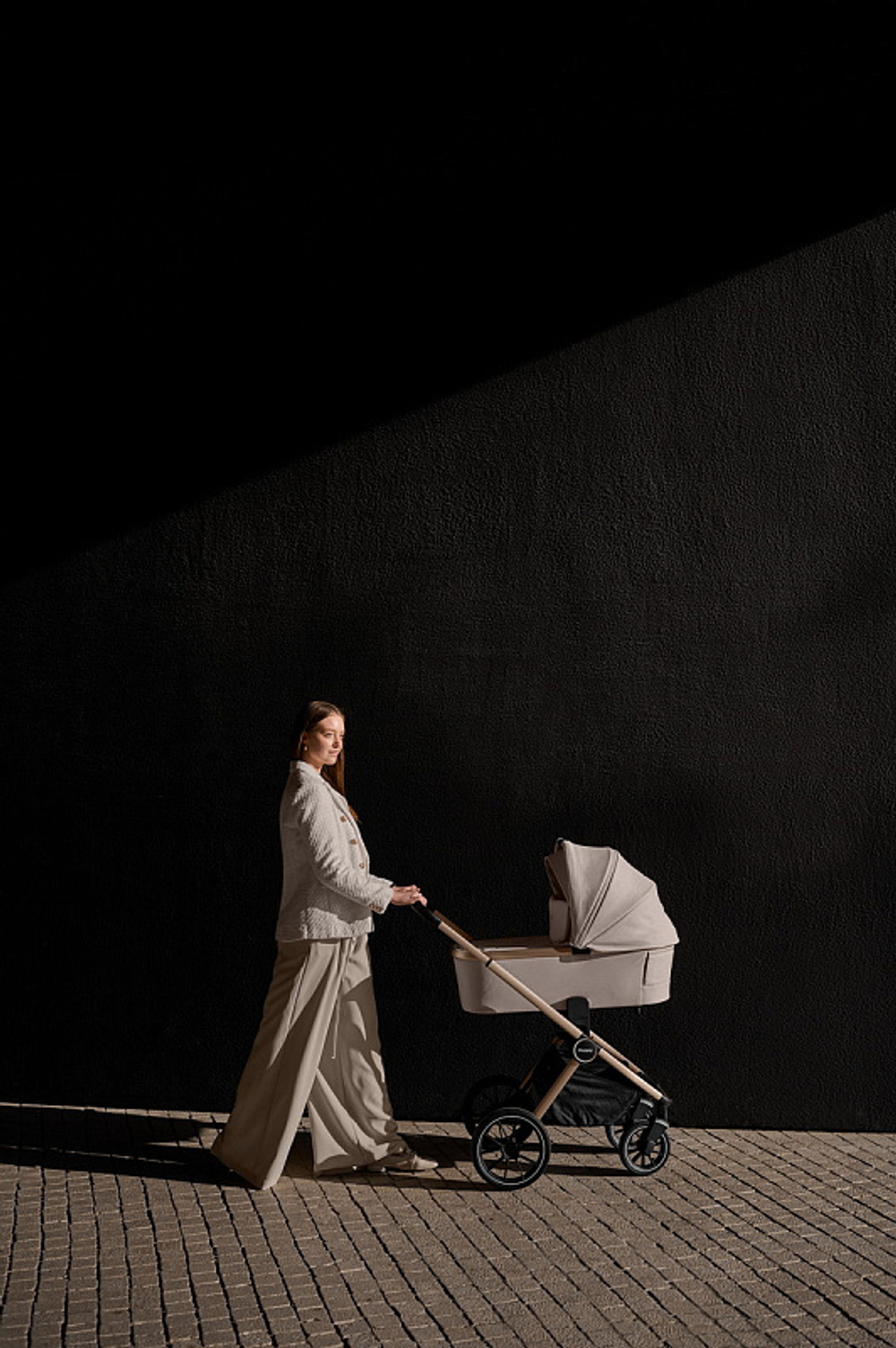 Детская коляска Peppy Monaco 2 в 1 Black (черный), рама черная матовая