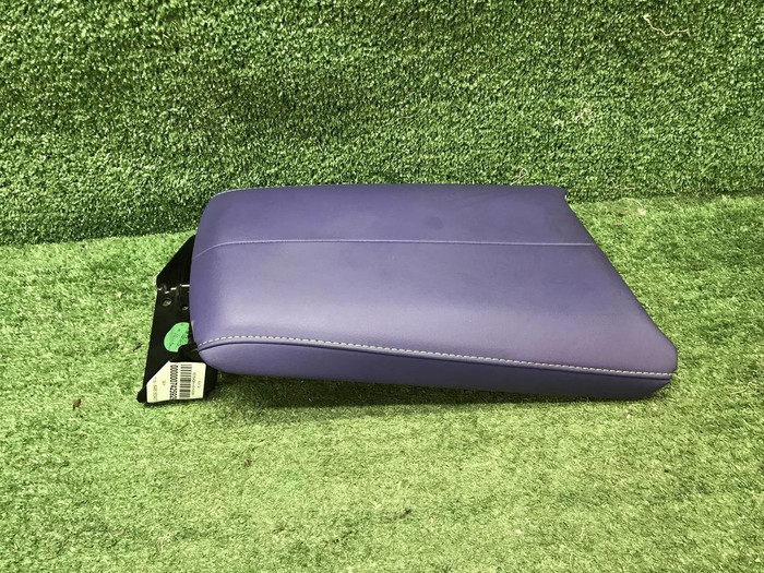 Подлокотник Changan Uni-T (2020-н.в.)