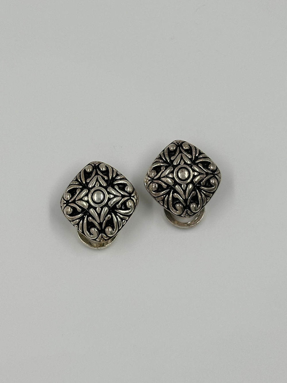 Серьги/клипсы Ромбы Premier Designs