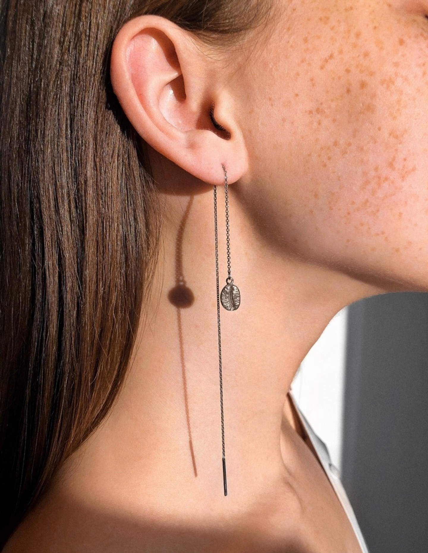 Серьги-протяжки с кофейным зерном