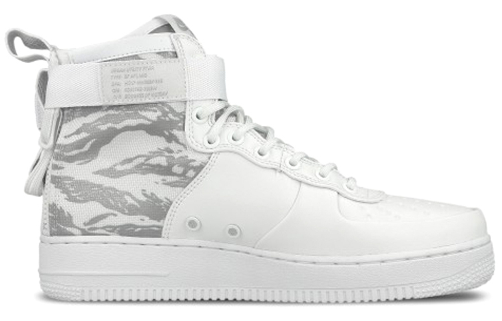 Кроссовки Nike Air Force 1 Winter Camo