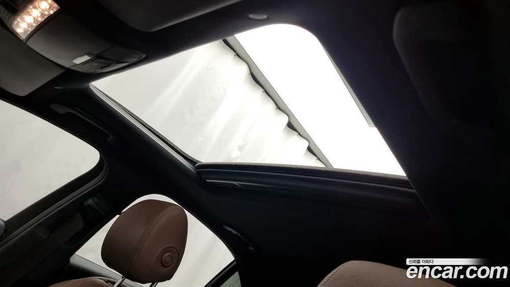 Mercedes-Benz E-Class W213 E250 Avangarde (12.2019)