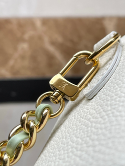 Louis Vuitton Nano Speedy