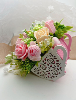 Букет из мыла ручной работы «Шебби Роуз» фото