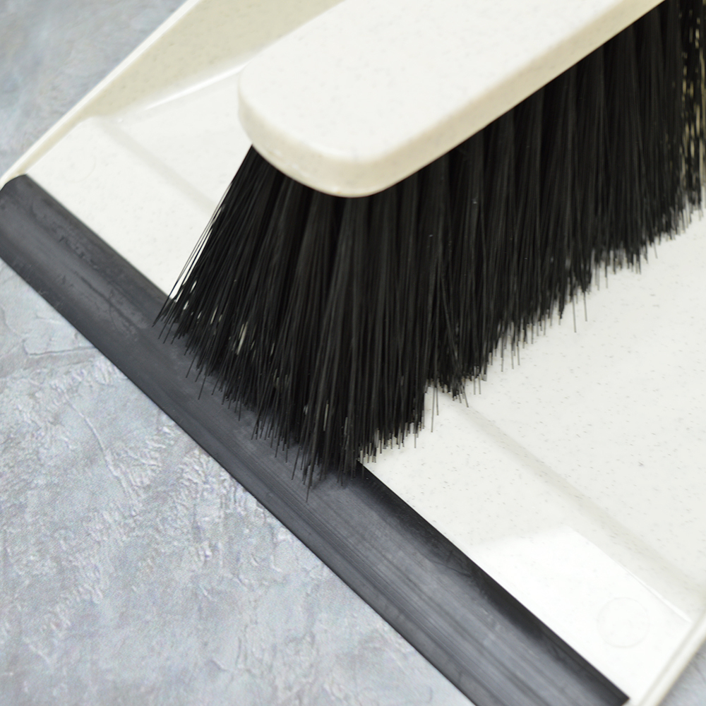 Щетка-сметка с квадратным совком с кромкой "Malta" (бежевый)