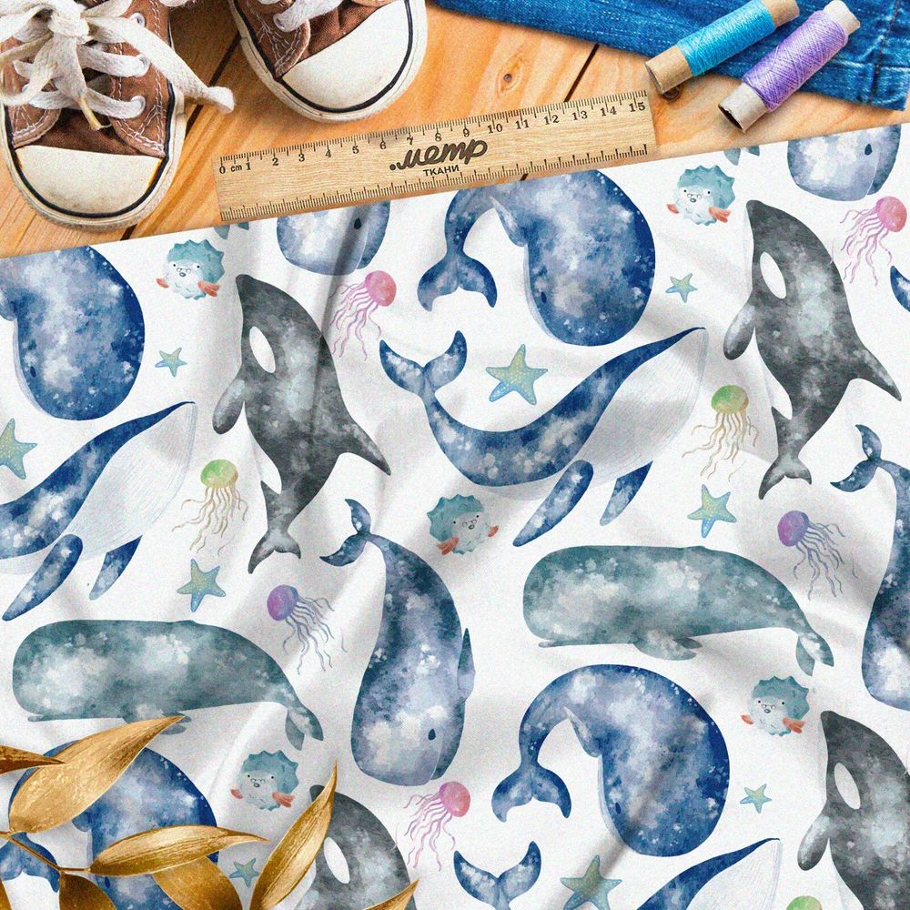 Ткань дюспо звёздные киты и медузы на белом фоне