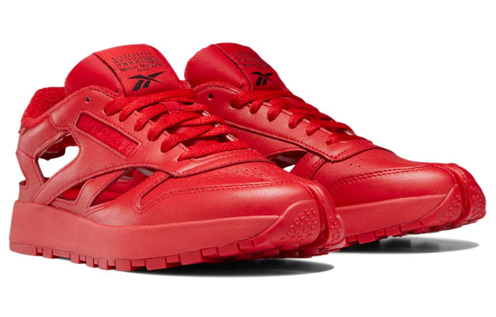 Кроссовки Maison Margiela X Reebok Classic Leather Tabi Decortique Low