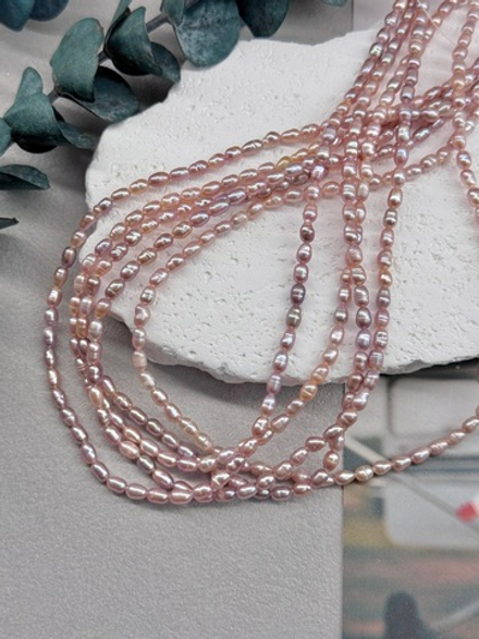 Натуральный жемчуг розовый рис 3-4 мм, нить 36 см