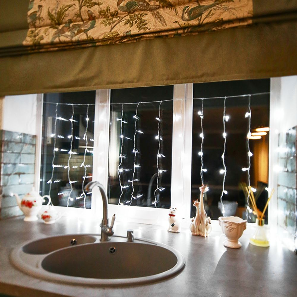 Гирлянда Светодиодный Дождь 1,5х1м, свечение с динамикой, прозрачный провод, 230 В, диоды БЕЛЫЕ