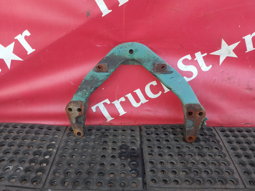 Кронштейн двигателя передний