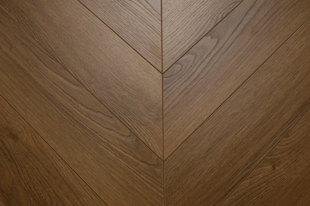 Ламинат ICON Chevron 12 мм Дуб Годар 1.971 м2