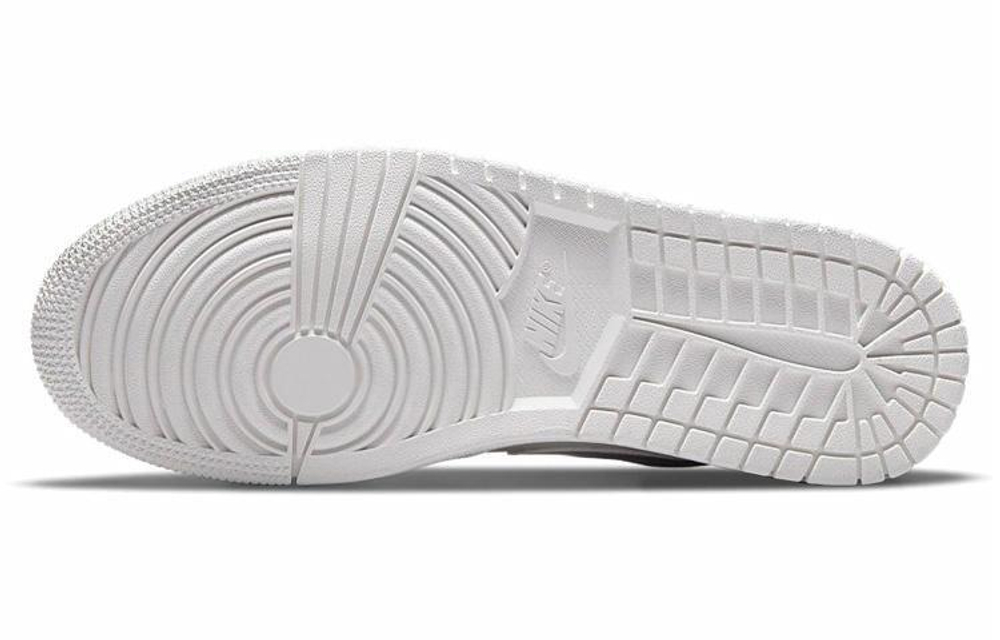 Кроссовки Jordan Air Jordan 1 High Zoom Air Cmft "To My First Coach"
