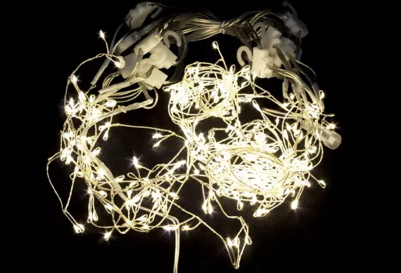 Светодиодная бахрома Роса 2.5*0.9 м., 220V, 324 теплых белых LED лампы, соединяемая, Winner Light (ww.02.04.324)