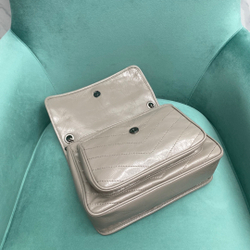 Saint Laurent Niki 28 cm
