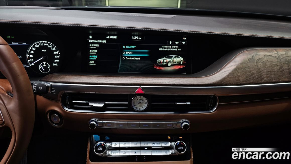 Genesis G90 5.0 AWD (01.2021)