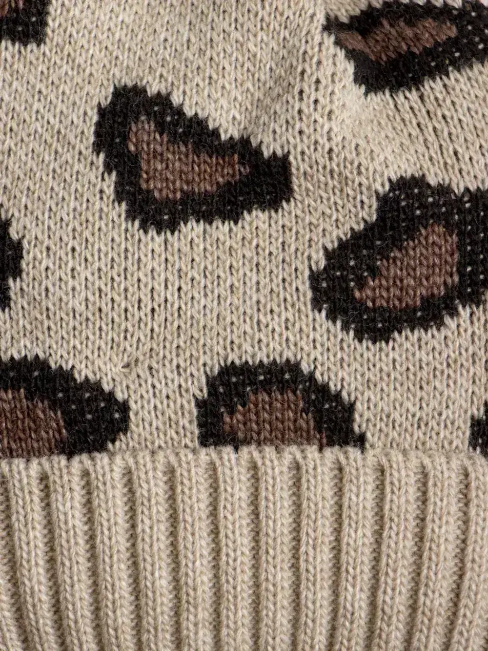 Шапка для девочки на завязках на осень