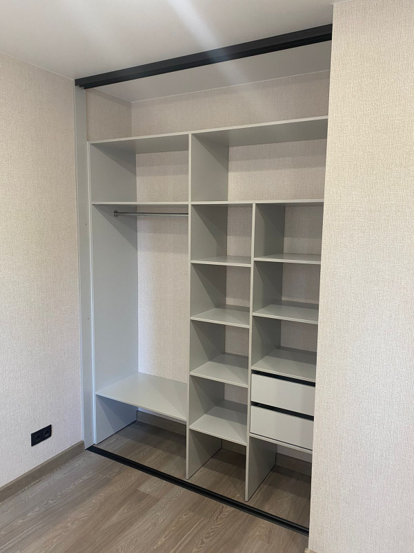 ШКАФЫ НА ЗАКАЗ ЛЮБОГО  РАЗМЕРА