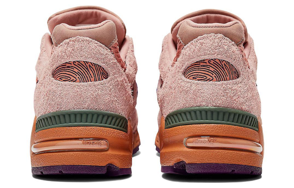 Кроссовки Salehe Bembury X New Balance Nb 990 V2 "Sand Be The Time"