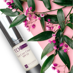 Крем для глаз омолаживающего действия SPF-10 Eye Care Cream Clinik