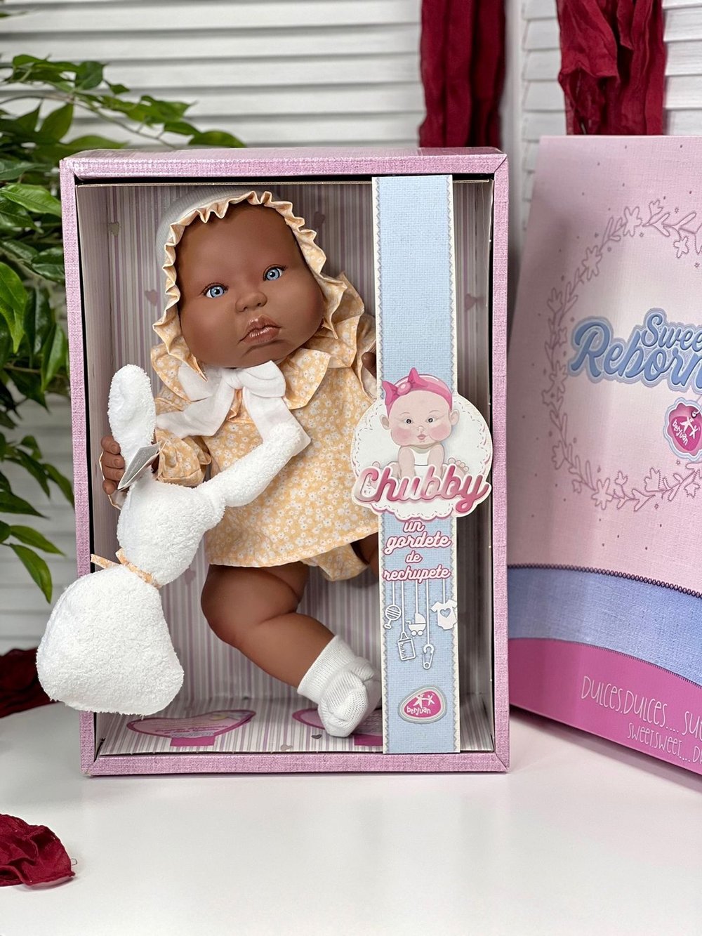 Кукла BERJUAN виниловая 50см Chubby Baby (20007)